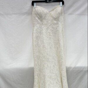 Demetrios Strapless Ivory Sweetheart neckline all lace wedding dress